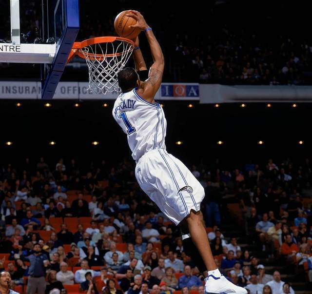 篮球CBA俱乐部宣布加大青训投入（CBA篮球俱乐部宣布加码青训投入）