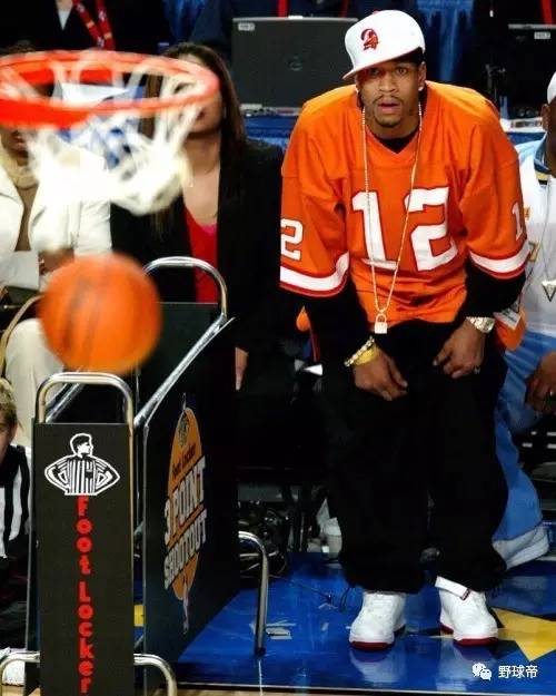 韩足晚报（2025.12.12）洪明甫谨慎表态分组形势（韩足晚报（2025.12.12）洪明甫审慎评析分组局势）