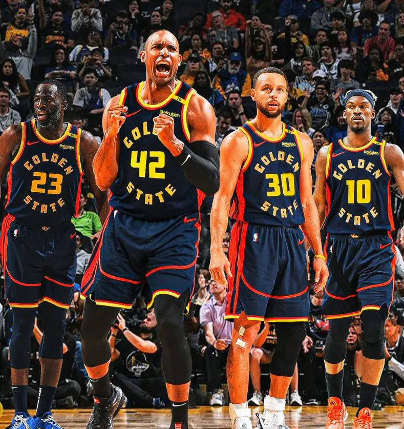 东体：申花踢广岛将沿用433阵型，斯卢茨基并非只会442菱形（东体：申花战广岛继续用4-3-3，斯卢茨基并不拘泥于4-4-2菱形）